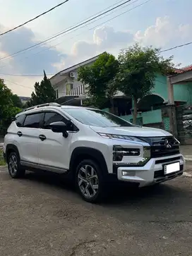 CASH Xpander Cross plus 2022