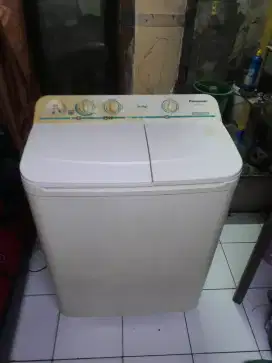 Jual mesin cuci merk panasonic kpsitas 6kg cocok buat anak kost