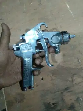 Spray gun anest Iwata 77 nosel 2 mm japan