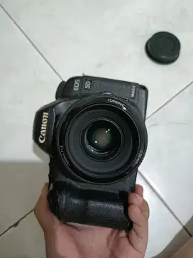 CANON 5D MARK II + FIX 50MM F1.8