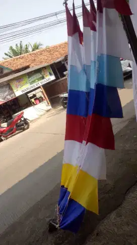 Umbul umbul murah meriah