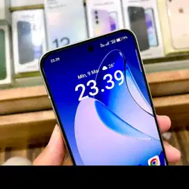 oppo reno13 5G 12/256GB second garansi resmi aktif