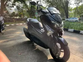 Yamaha nmax non abs tahun 2017