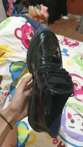 Sepatu loafers safety pendek