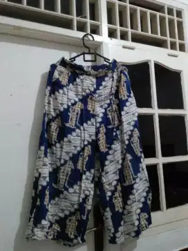 Celana kulot batik