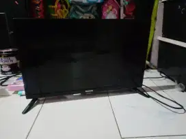 Di jual paket TV Panasonic, PS2 & Speaker portable