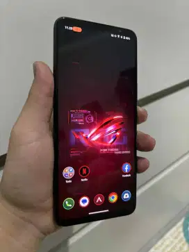 Asus Rog Phone 6 8/256 GB Resmi