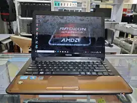 Laptop TOSHIBA Satellite M840 Intel Core i7/Ram 8GB/VGA AMD Radeon 2GB