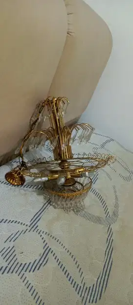 Lampu christal antik medium