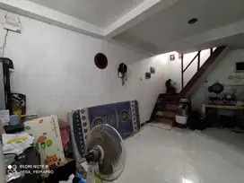 Rumah 2 lantai permata biru 300 jutaan langka