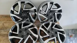 Velg bekas copotan ori