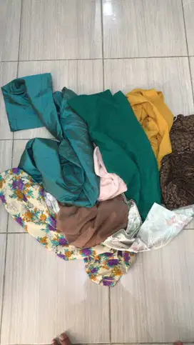 Celana Wanita Bekas