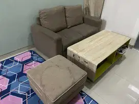Dijual Sofa 2+1 Seater dan Meja, Good Condition