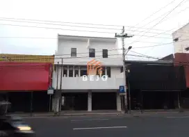 Disewakan Ruko 3 Lantai – Gondomanan, Yogyakarta
