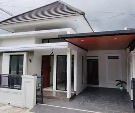 RUMAH STRATEGIS BEBAS BANJIR DI RANCAMANYAR BANDUNG