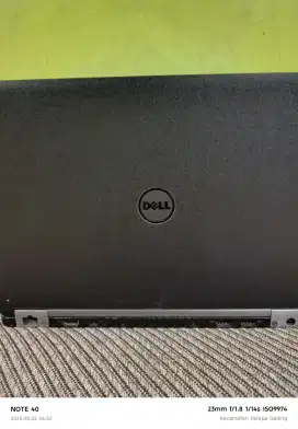 DELL Latitude E7270