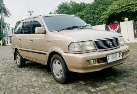 Mobil Toyota KIJANG LGX Thn 2001