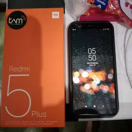 Dijual saja hp Xiomi readmi 5 plus 3/32