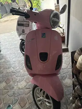Vespa LX Iget 125 3v Pink