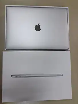Jual macbook air m1 8/256 second like new