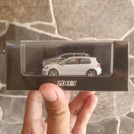 Zoom VW Golf VII R 1/64 (White, Putih, Volkswagen, Mark7, Mark, MK7)