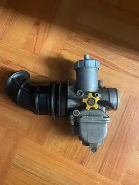 Karburator PE 24