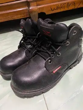 sepatu safety cheetah