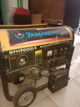 Menampung genset rusak sebanyak-banyaknya