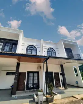 Rumah 2 lt dekat UI & krl -Akses cepat ke jakarta