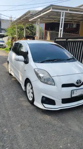 Toyota Yaris 2012 Bensin