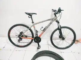 polygon premier 4 M 27.5