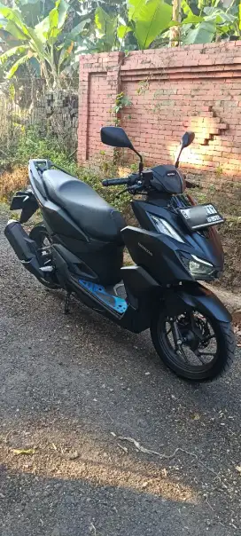 Vario 160 2023 Like New