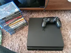 SET PS4 ORIGINAL (BUKAN HEN, JB) + AKSESORIS + 12 KASET ORIGINAL