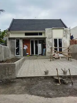 Di jual rumah baru utara pasar Godean
