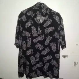 Dijual kemeja h&m original bekas bagus di jakarta timur