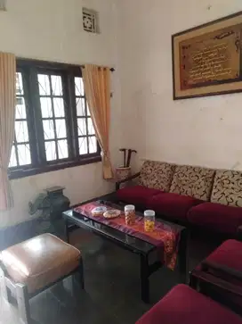 Dijual Cepat Rumah Strategis di Sayap Lengkong Bandung Kota