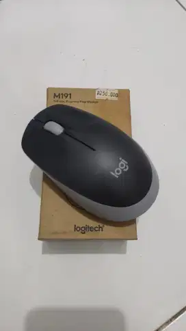 Mouse Logitech baru