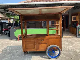 Gerobak bekas msh bagus seperti baru