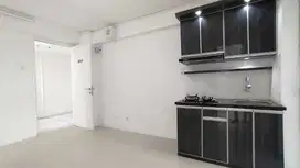 Disewakan Apartemen Bassura City kosongan ada kitchen set