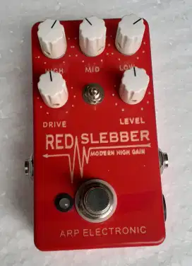 Efek Distorsi Red Slebber
