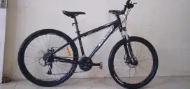 Jual cepat butuh dana sepeda gunung polygon premier 3.0 frame Aolly