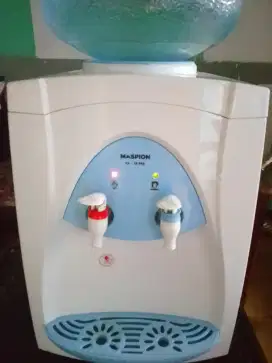 Dispenser Maspion + Galon Aqua