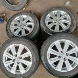 Velg OEM original Toyota Vios ring 15 pcd 4x100 ban 185/60 R15 4pcs