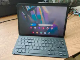 Samsung Tab S8 128gb dengan keyboard