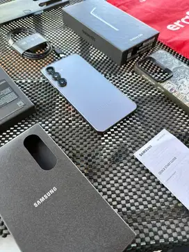Samsung Galaxy S25 12/256GB SEIN like new