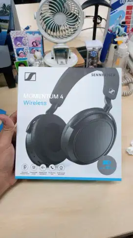 SENNHEISER momentum 4 Black
