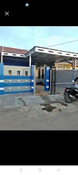 Menerima pemasangan rangka baja ringan