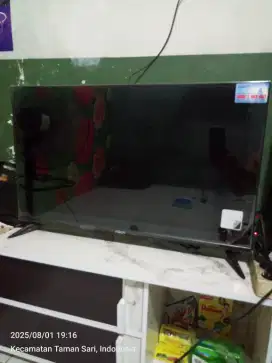 Di jual Tv LED AQUA