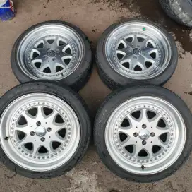 Velg brabus ring 17x7,5-8,5 pcd 4x100 ET 42-38 ban 205/45 R17 4pcs