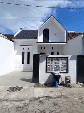 RUMAH BARU SCANDINAVIAN SOBO BANYUWANGI